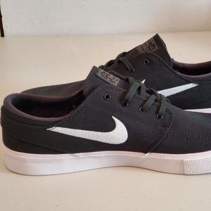 Nike SB Zoom Air Stefan Janoski